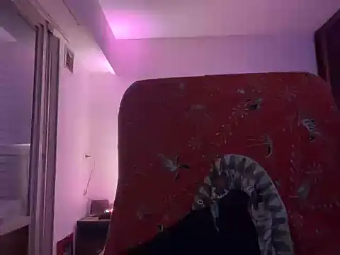 Chat +18 de Kydagasha ao vivo