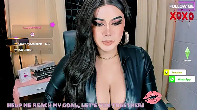 XXX chat uživo modela HugeMagnificent11inCock