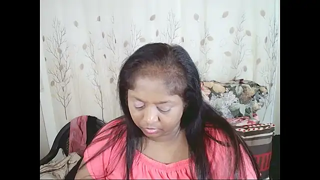 Živý XXX chat Indiantasha