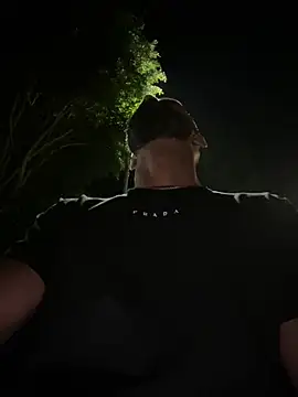 צ'אט XXX בשידור חי של bigblack0111