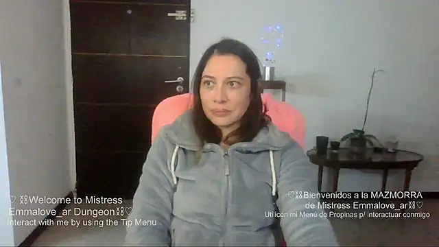XXX chat uživo modela argeisha