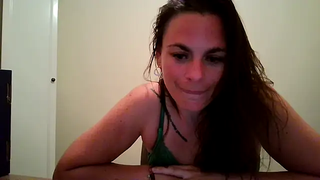 XXX chat uživo modela WildSweetheartXO