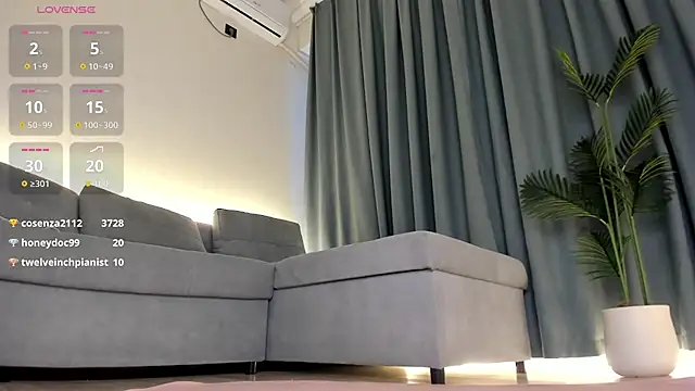 la_kivi live XXX chat