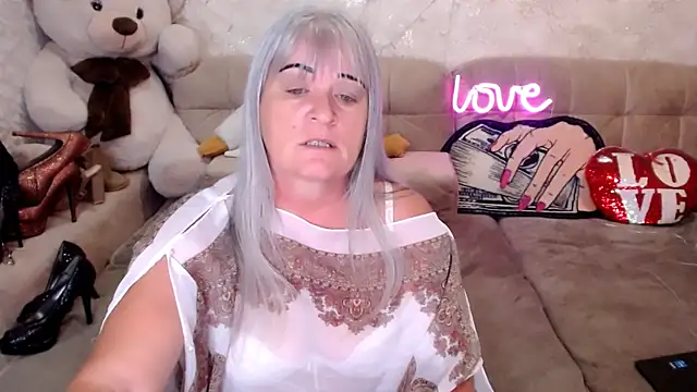 XXX chat uživo modela SiberiabBerry