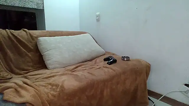 Alejandro92_cali live XXX chat