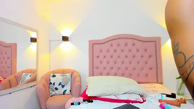 Molyrestrepo XXX чат на живо