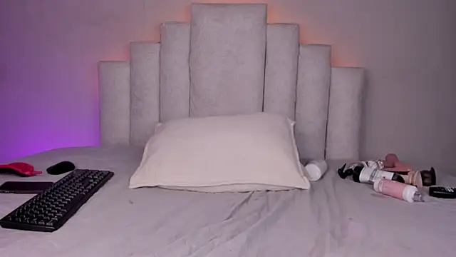 XXX chat uživo modela Sheinny_brown1