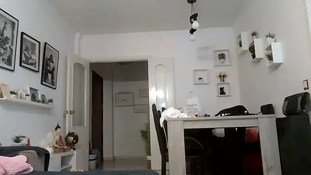 yanick931 Chat XXX in diretta