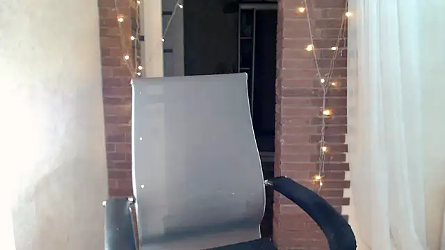 ms_kelarini লাইভ XXX চ্যাট