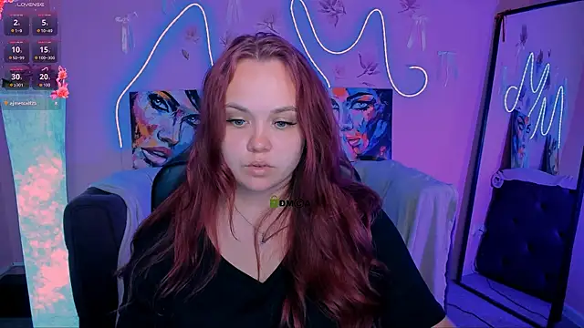XXX chat uživo modela keri_ti