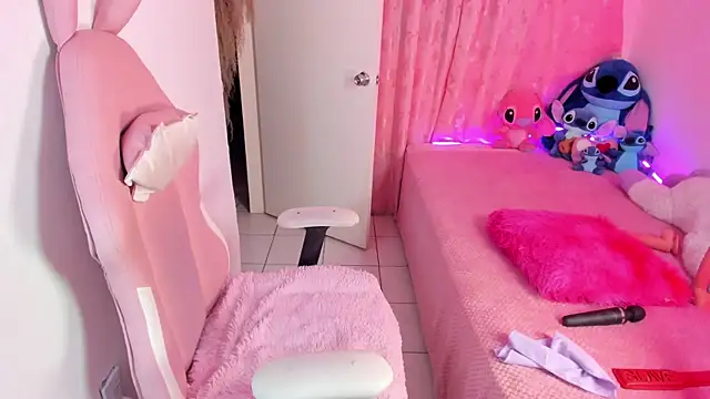 Megan_Robertss: онлайн-секс-чат