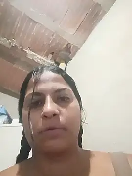 Giselabrunette25 Adlı Modelin Canlı XXX Sohbeti