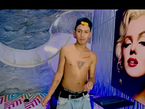 Chatroom XXX en direct de NIO_KLOUDS_