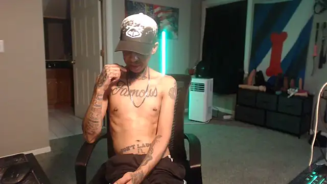 Michigan9000's Live XXX Chat