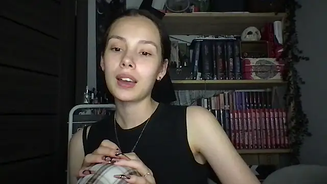 Yuna5343 live XXX chat