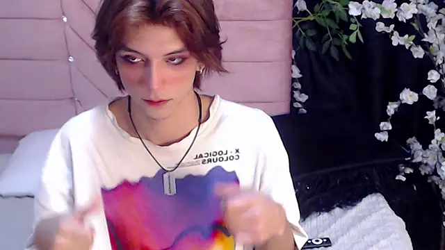 oli_dusk live XXX chat