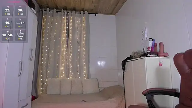 Chica_hot_dirty 现场XXX聊天