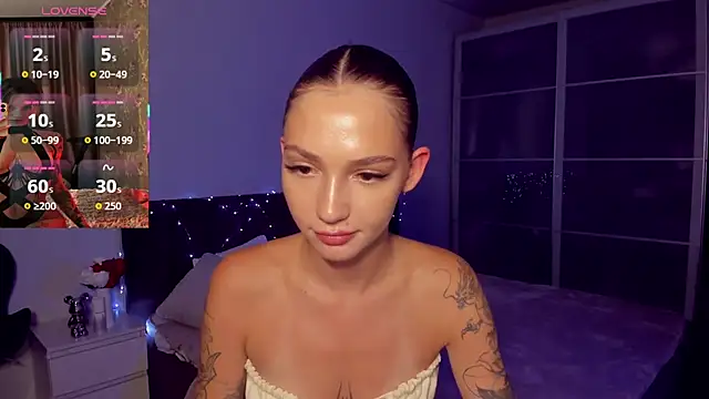 SophieCatty XXX чат на живо
