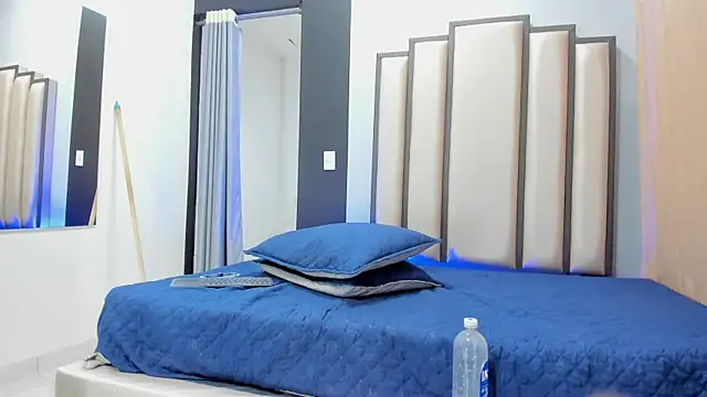 Chat XXX ao vivo de Nicola_D_Angelo