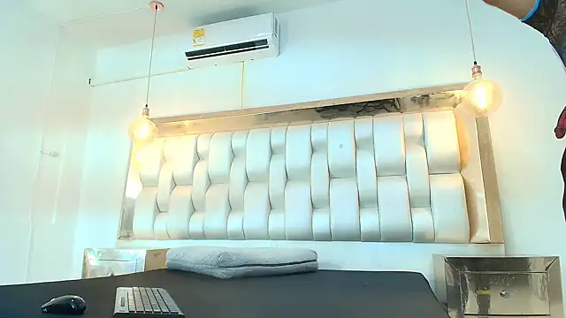 XXX chat uživo modela AzulMaveric