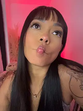 ItsBellaPorch's Live XXX Chat