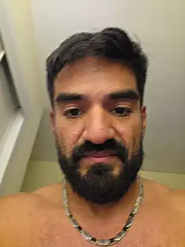 piggylatino's Webcam Show
