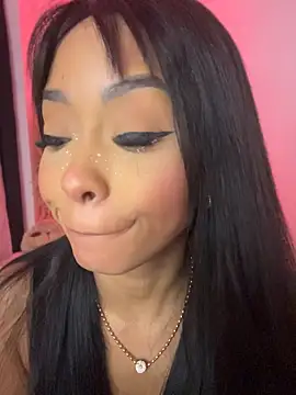 ItsBellaPorch's Live XXX Chat