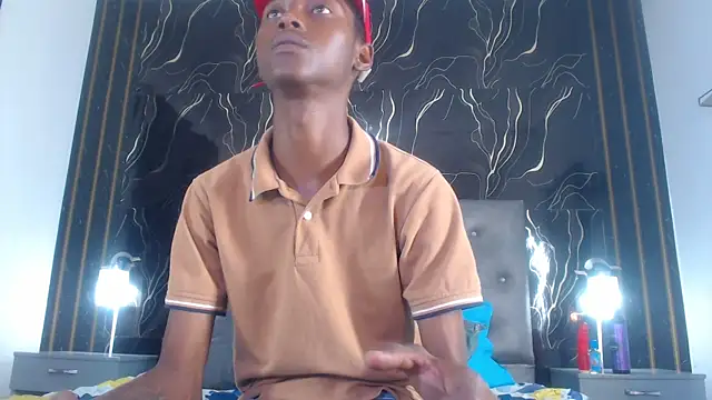 Chat +18 de Joel_Bell ao vivo