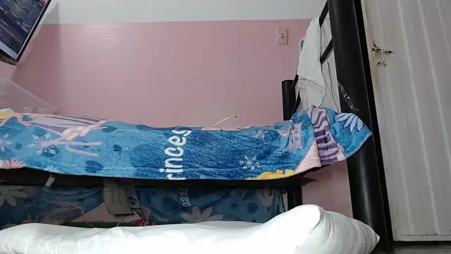 Czat XXX na żywo – sweet_princess707