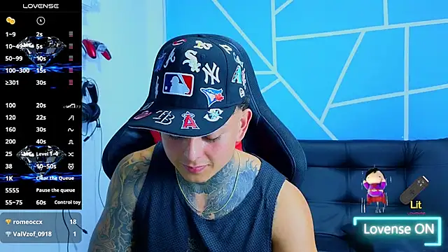 KevinSanchez420 élő XXX-chatje
