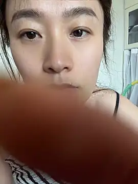saozi666 网络视讯表演