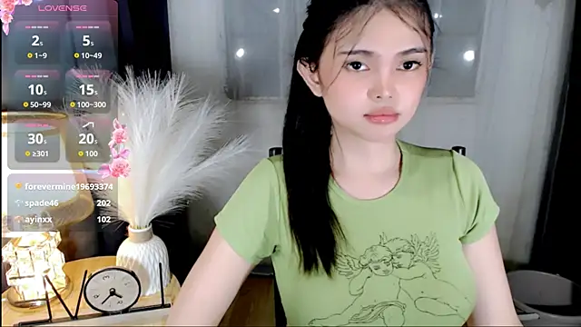 wildest_fantasy's Live XXX Chat