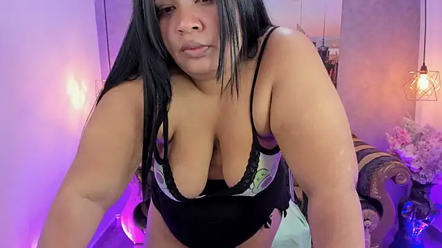XXX chat uživo modela Sara_clk