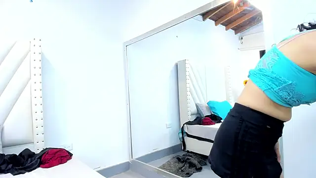 Paulynavera's Live XXX Chat