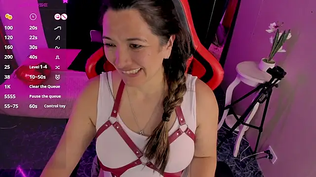 Hanna_MA Chat XXX in diretta