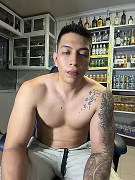 Chat XXX ao vivo de OliverWest04