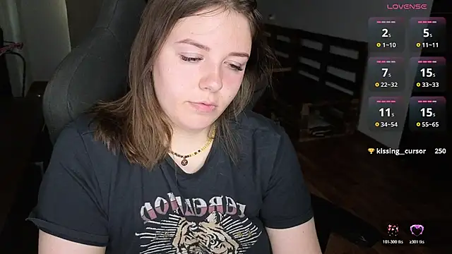 XNirvanaX Chat XXX in diretta