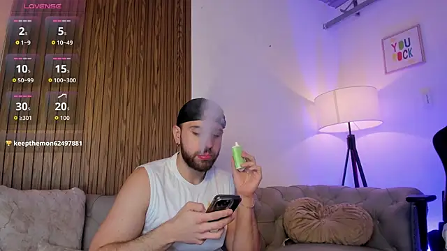 Chat XXX en directo de Maximo_Wolff