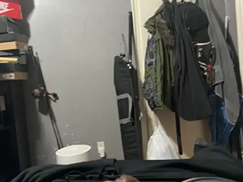 Bzerqzero777 Webcam show