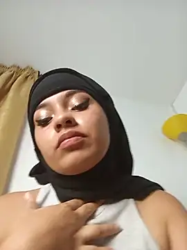 Chatroom XXX en direct de Samira_1