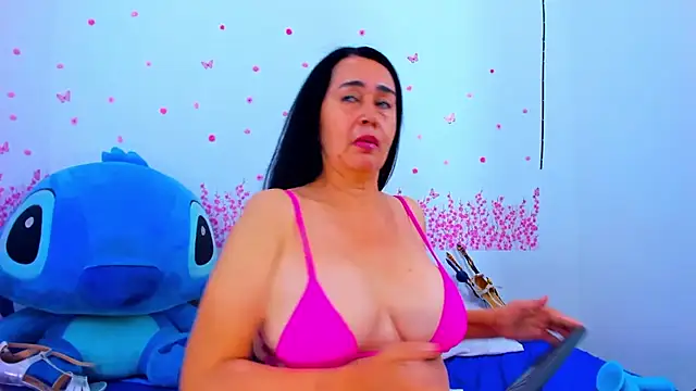 XXX chat uživo modela HorniestMilf