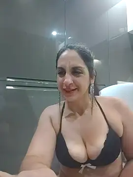Bellydancerhot 现场XXX聊天