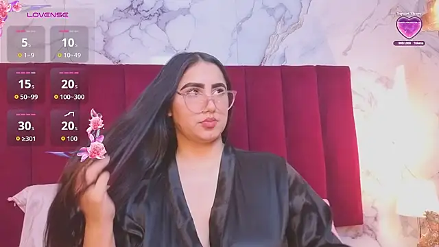 JESSYCORTES Adlı Modelin Canlı XXX Sohbeti