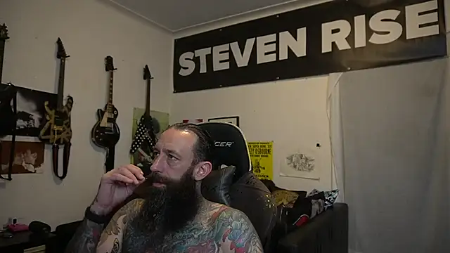 Czat XXX na żywo – StevenRiseNYC