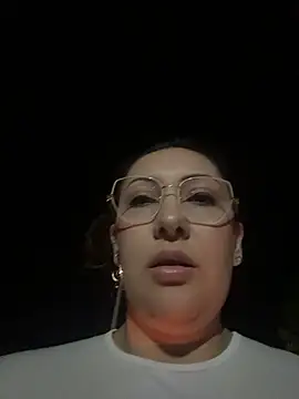 XXX chat uživo modela KittyObsession