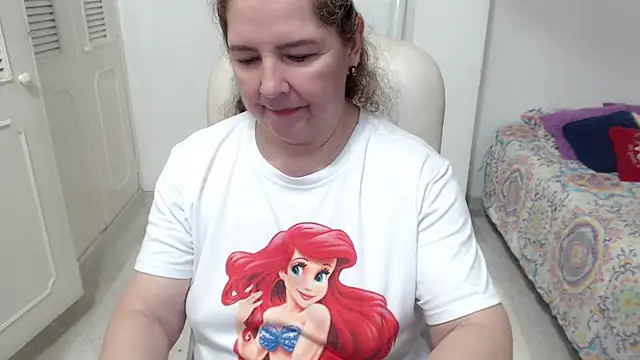 leonela_69 – Naživo XXX chat