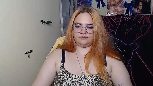 Chat +18 de RinaRiii ao vivo
