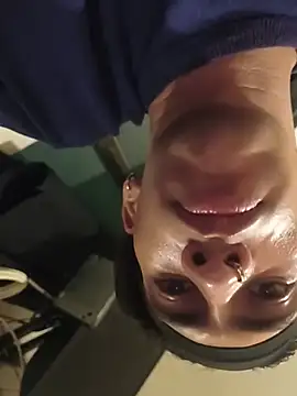 Chhhhyt Chat XXX in diretta