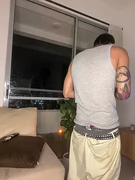 AresNoir Live XXX-chat