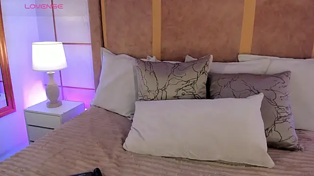 XXX chat uživo modela GretaVelvet